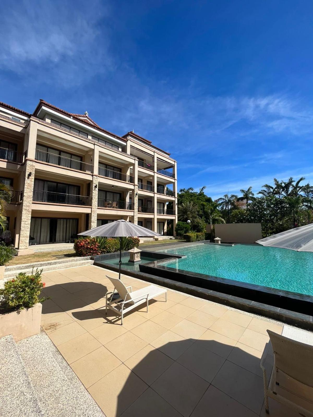 Coralpoint Gardens Suites & Residences マクタン エクステリア 写真