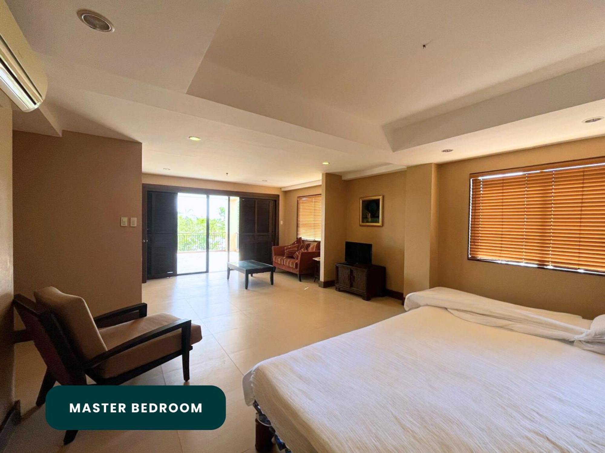 Coralpoint Gardens Suites & Residences マクタン エクステリア 写真
