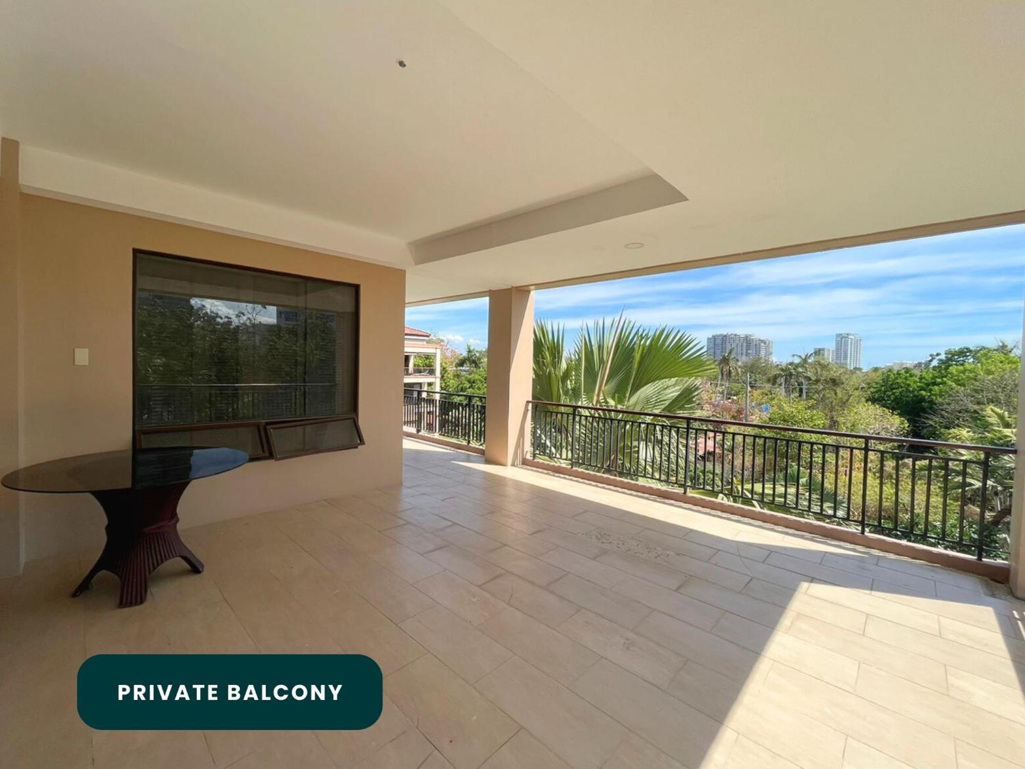 Coralpoint Gardens Suites & Residences マクタン エクステリア 写真